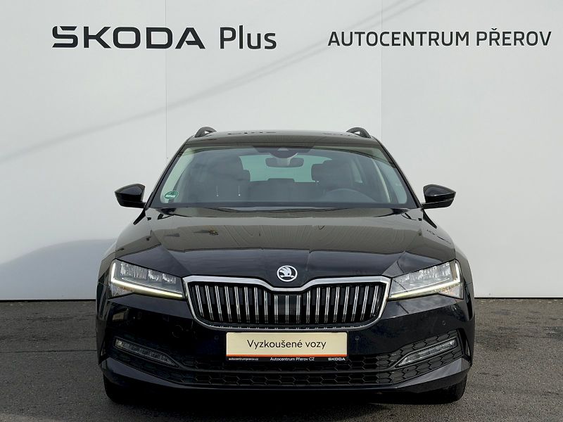Škoda Superb (2022) 2.0 TDI 110kW DSG Business - fotka 4 z 35