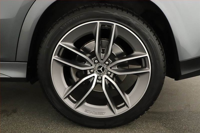 Mercedes-Benz GLE (2022) 400 d 4MATIC - fotka 12 z 26