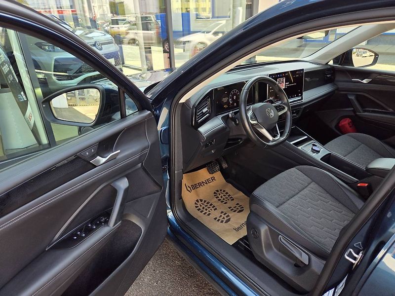 Volkswagen Tiguan (2024) 1.5 eTSI DSG 110kW - fotka 9 z 40