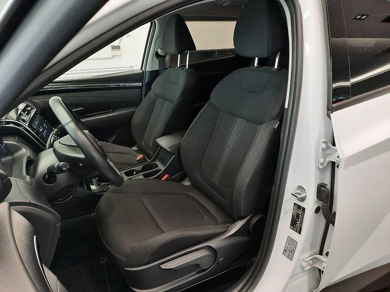 Hyundai Tucson (2022) 1.6 T-GDi 4x4 (110kW/150k) - fotka 7 z 27
