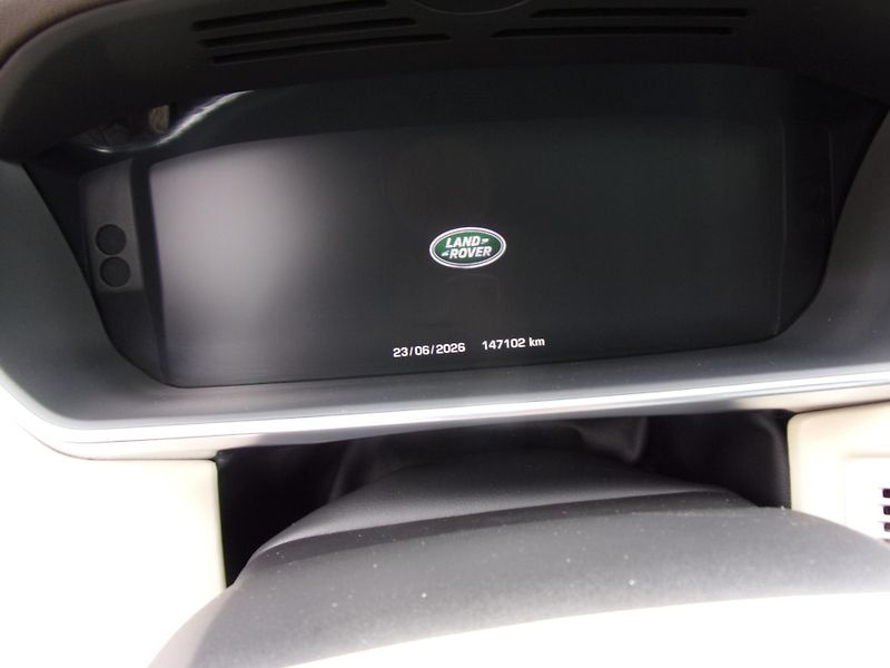 Land Rover Range Rover (2014) 3.0TDV6 190kW VOGUE ČR DPH TOP - fotka 12 z 36