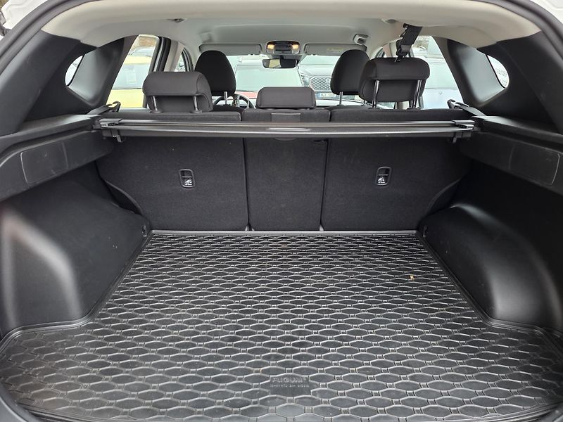 Hyundai Tucson 1.6-V ZÁRUCE-STAV NOVÉHO VOZU - fotka 13 z 14