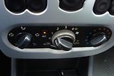 Dacia Logan (2009) 1.5 DCi - náhled 36