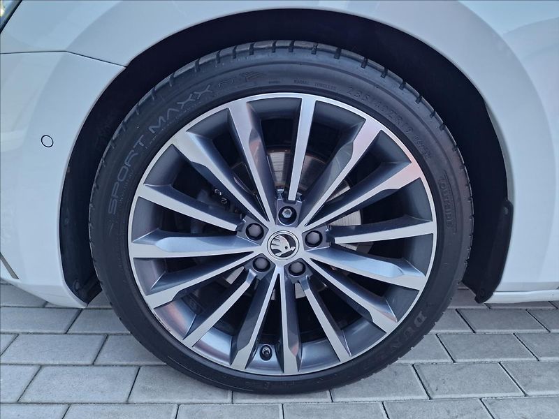 Škoda Superb 2.0TDI 140kW DSG 4x4 L&K ,ČR - fotka 43 z 50