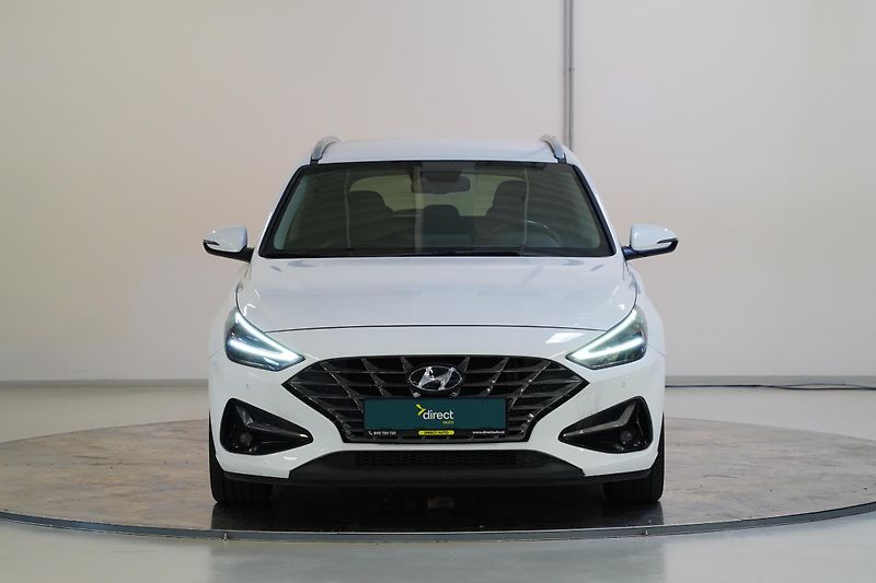 Hyundai i30 - fotka 4 z 24