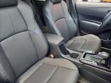 Toyota Corolla Cross 2,0 Executive + Skyview - náhled 8