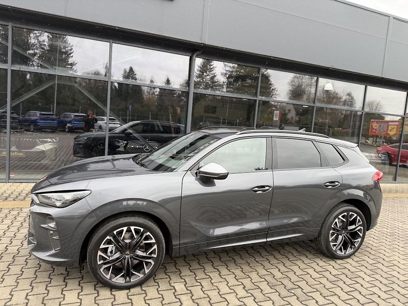 Cupra Terramar (2026) 2.0TSI 150kW 4WD R20 ZÁRUKA 5! - fotka 4 z 43