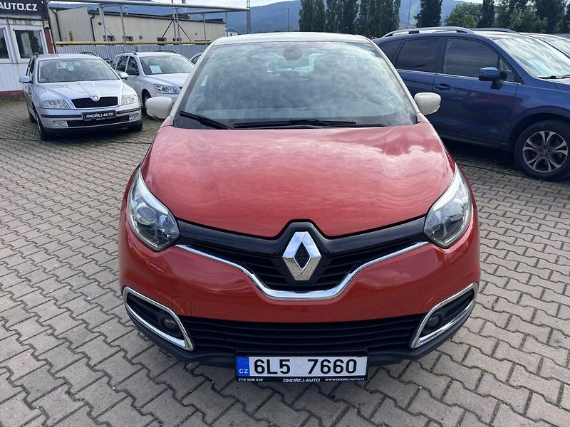 Renault Captur (2016) 0,9 TCE 66 KW ROZVODY USB NAV - fotka 9 z 42