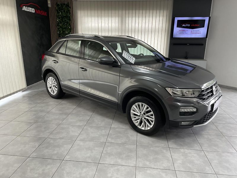 Volkswagen T-Roc 1.5 TSi ČR 6M ACC TZ  - fotka 2 z 28