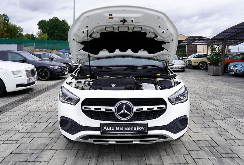 Mercedes-Benz GLA 200d Progressive/AT9/MBUX - fotka 9 z 46