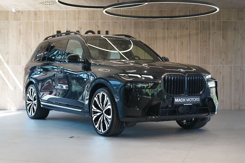 BMW X7 40d xDrive, Nezávislé, Tažné - fotka 4 z 49