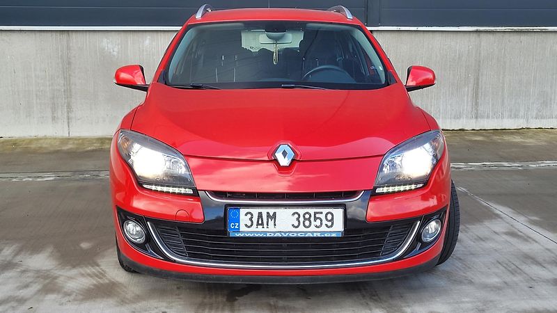 Renault Mégane 1,5 dci 81 Kw - fotka 2 z 20