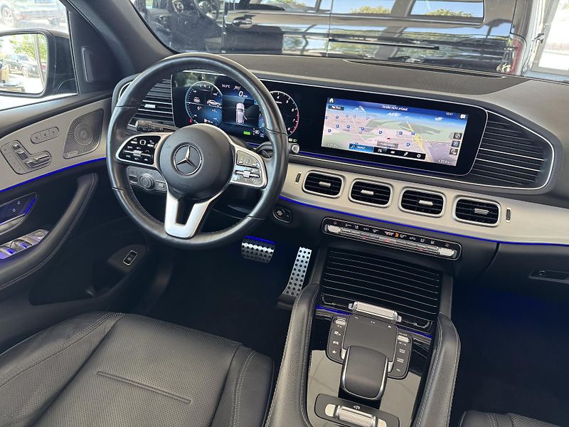 Mercedes-Benz GLE (2023) 580 4MATIC AMG PANORAMA VZDUCH - fotka 13 z 46
