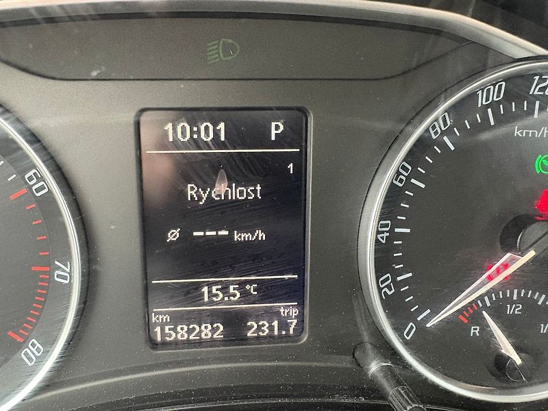 Škoda Octavia 1.4TSI, 90kW, DSG, Elegance - fotka 9 z 28