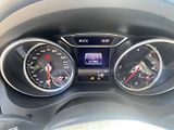 Mercedes-Benz CLA 220D 170PS AMG SERVIS MB - náhled 157