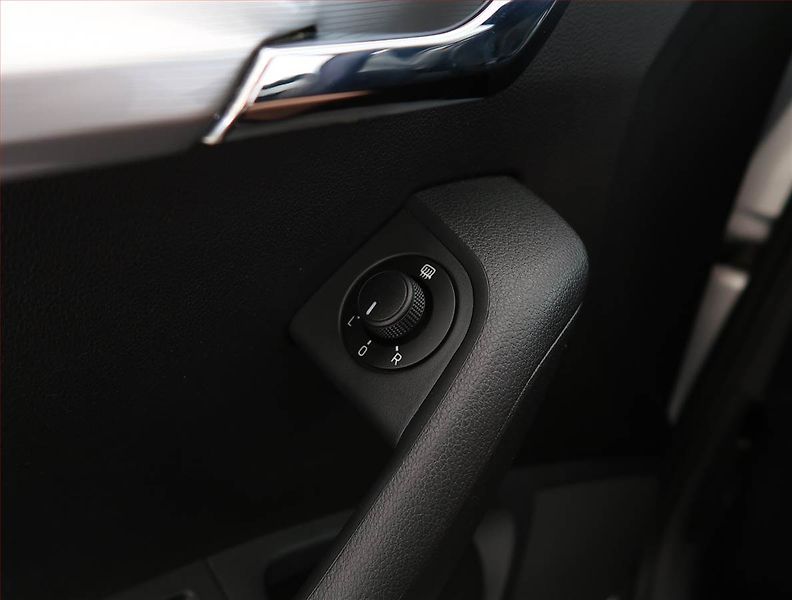 Škoda Octavia (2013) Elegance 1.6 TDI, Tempomat - fotka 21 z 21