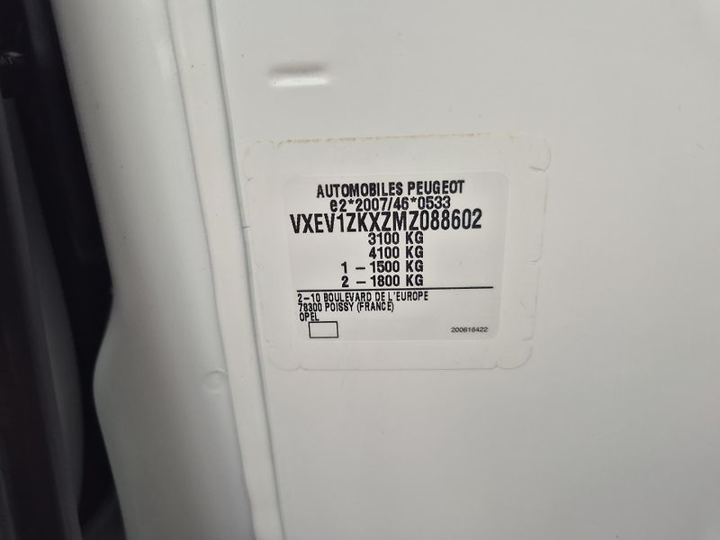 Opel Vivaro E FLEXSPACE L 6 MÍST - fotka 35 z 37