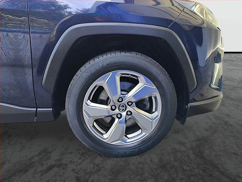 Toyota RAV4 (2020) 2.0 Valvematic - fotka 15 z 19