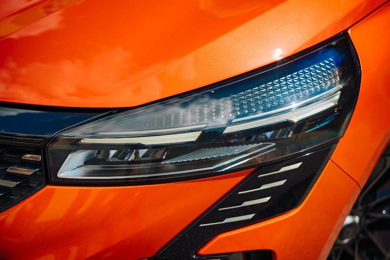 Renault Clio (2025) E-Tech Hybrid, Esprit Alpine - fotka 7 z 32