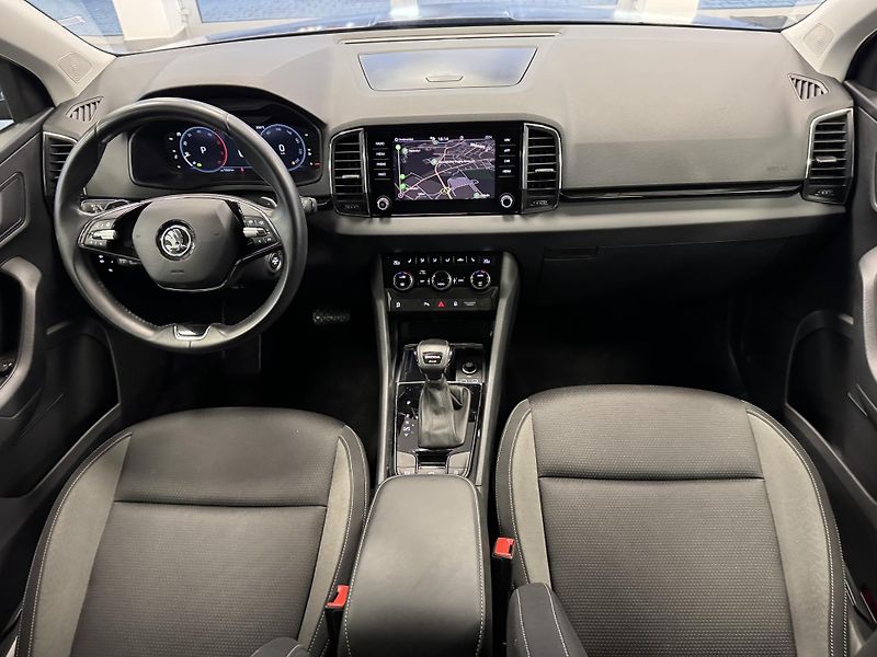 Škoda Karoq (2024) 2,0TDi DSG 4x4 TAŽNÉ LED NAVI - fotka 10 z 28