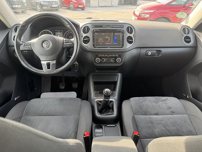 Volkswagen Tiguan 1.4TSi. Rezervace  - fotka 29 z 67