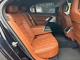 BMW Ostatní i7 xDrive 60 TV TOP 2025 - náhled 36
