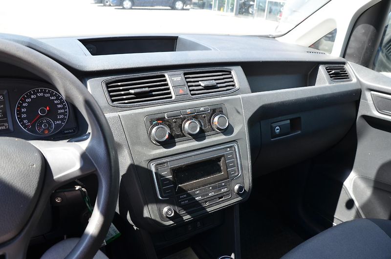 Volkswagen Caddy (2020) Max 2.0TDI90 4M 4x4 - fotka 13 z 15