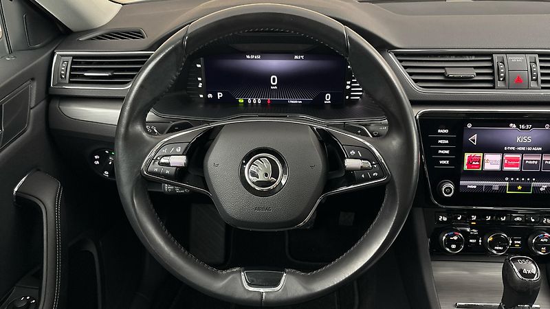 Škoda Superb 2.0 TDI DSG 4x4 Style - fotka 9 z 27