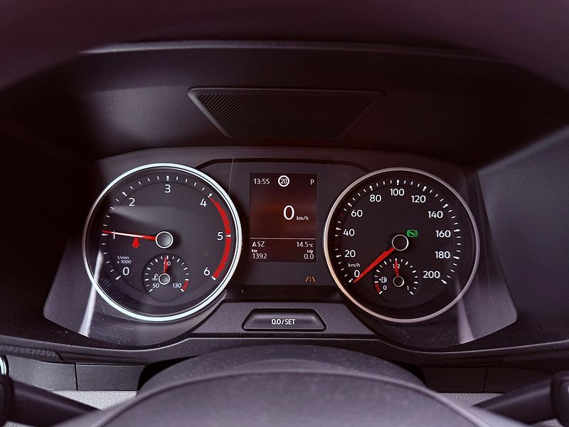 Volkswagen 2.0 TDi DSG8, Obytný vůz - fotka 16 z 33