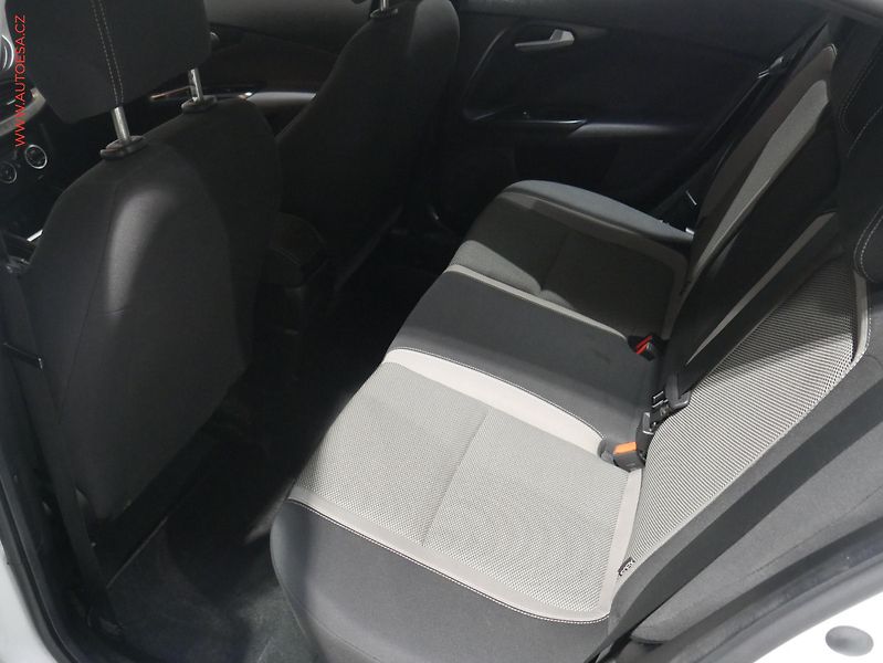 Fiat Tipo (2016) 1.6, STK10/27 - fotka 12 z 20