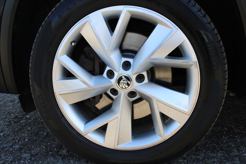 Škoda Kodiaq 2,0 TDI  7.MÍST,A/T,4x4,STYLE - fotka 43 z 45