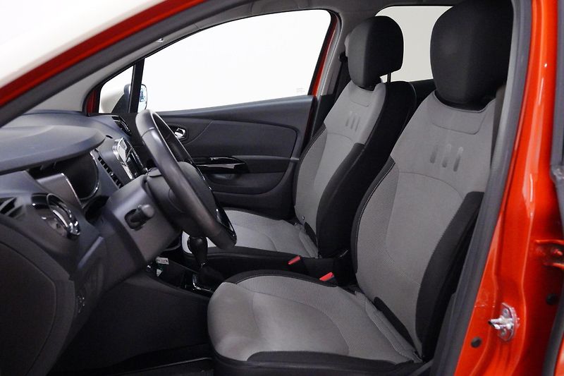 Renault Captur - fotka 11 z 24