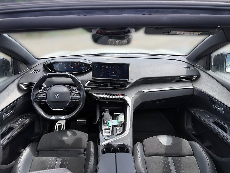 Peugeot 5008 (2021) PACK 2.0BHDi 130kW CZ TAŽNÉ CZ - fotka 9 z 11