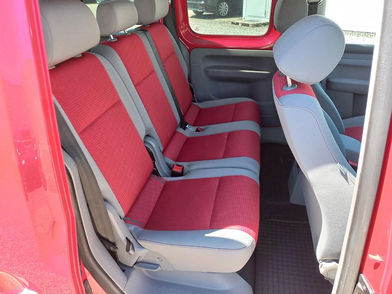 Volkswagen Caddy (2009) 1.9TDi 77kW Life - fotka 13 z 22