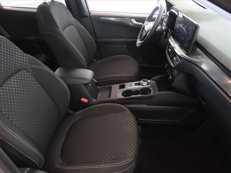 Ford Kuga (2024) Titanium 1.5 EcoBoost - fotka 9 z 15