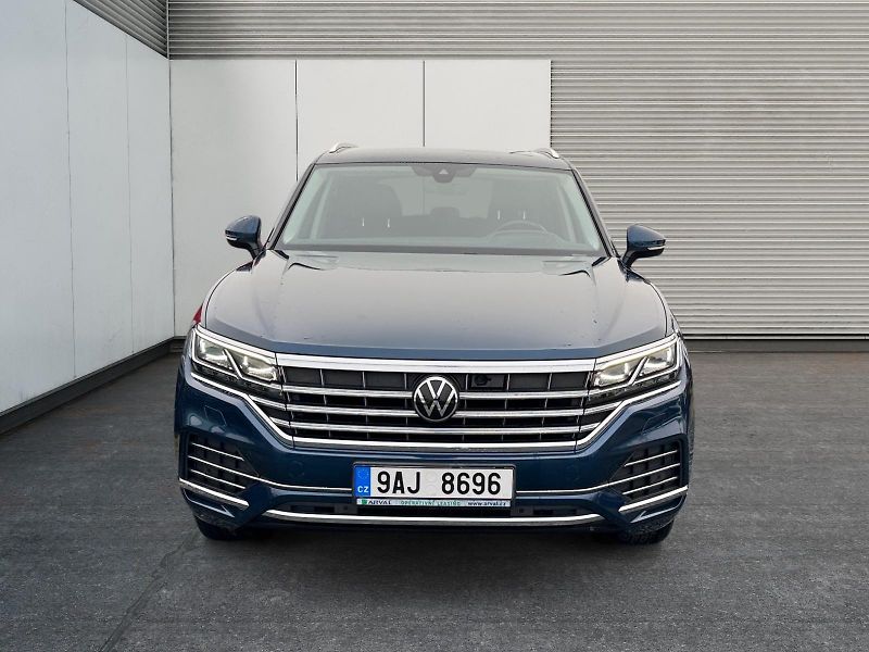 Volkswagen Touareg (2022) ELEGANCE 3.0TDI 210kW DSG 4x4  - fotka 2 z 11