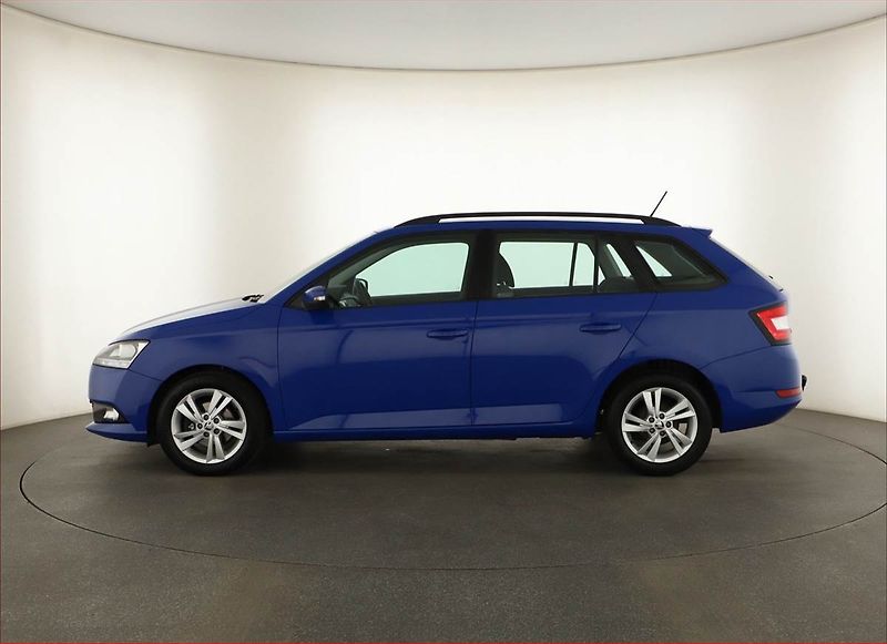 Škoda Fabia (2021) Ambition 1.0 TSI - fotka 3 z 12