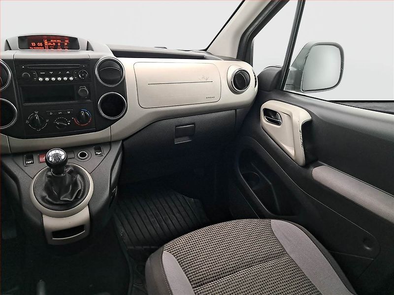 Peugeot Partner (2013) Outdoor 1.6 HDi, 5Míst, ČR - fotka 8 z 15