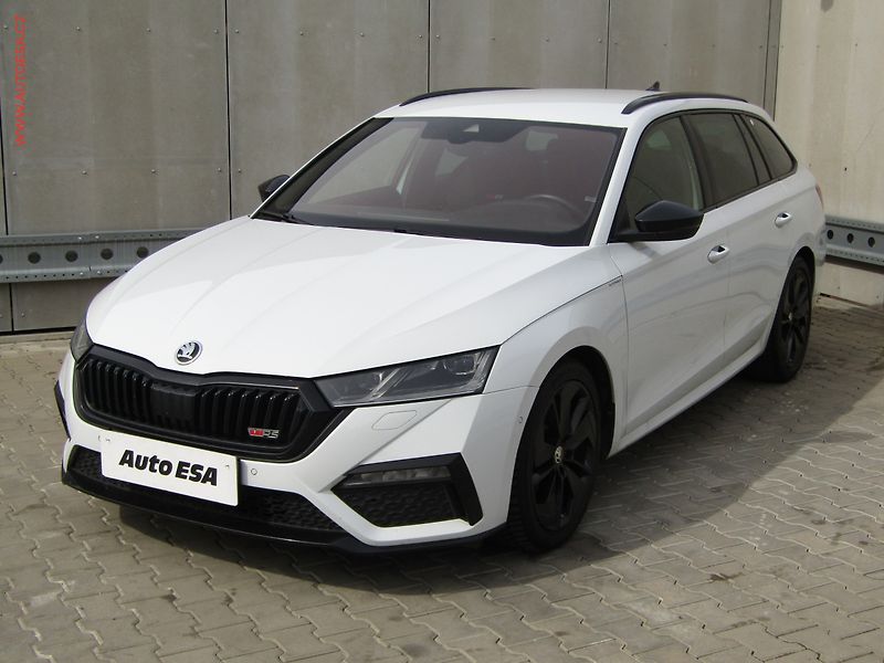 Škoda Octavia (2021) 2.0 TSi RS, 1.maj,ČR, RS - fotka 3 z 20