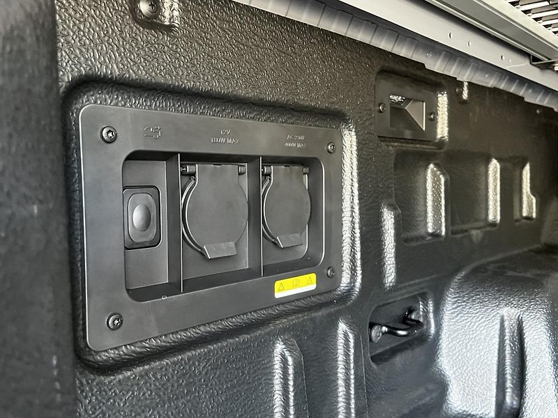 Ford Ranger Raptor V6 3.0 EcoBoost - fotka 8 z 48