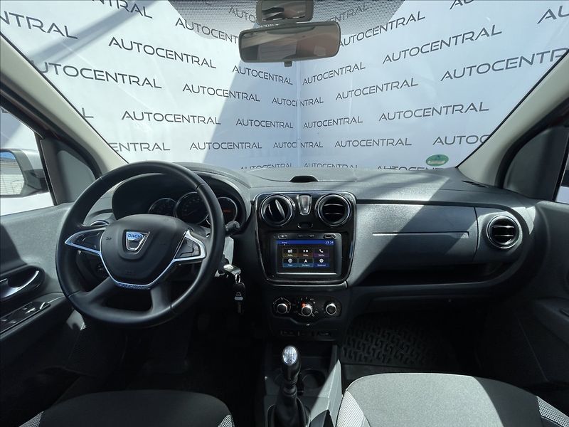 Dacia Lodgy 1,3 TCe,96kW,STEPWAY,serv.kn., - fotka 17 z 25