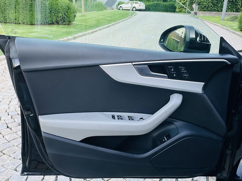 Audi A5 2.0i 140KW AUT KAMERY SERVISKA - fotka 34 z 56