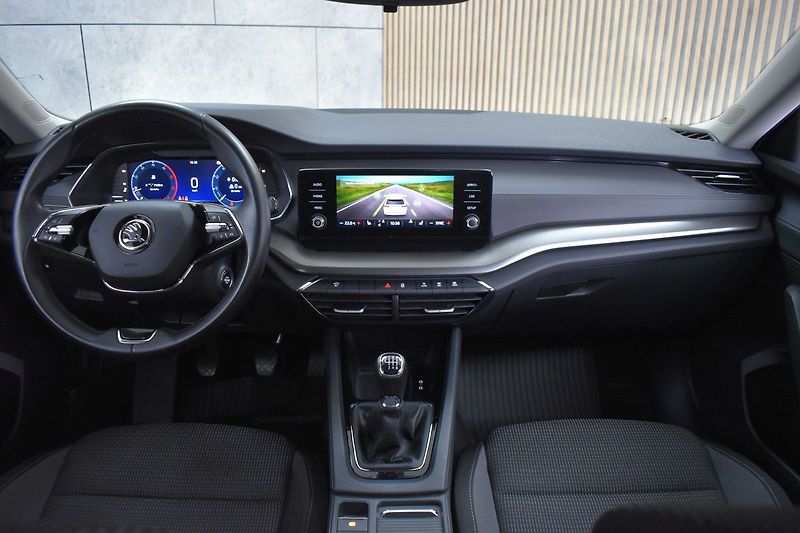 Škoda Octavia 2.0TDI 110kW AMBITION+*ČR 1.M* - fotka 8 z 37