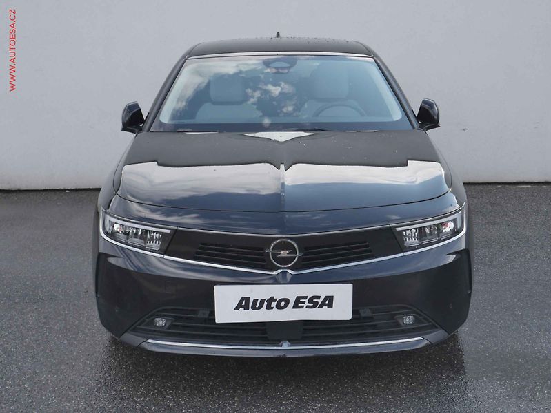 Opel Astra (2023) 1.2PT, 1.maj,ČR, Elegance - fotka 2 z 15