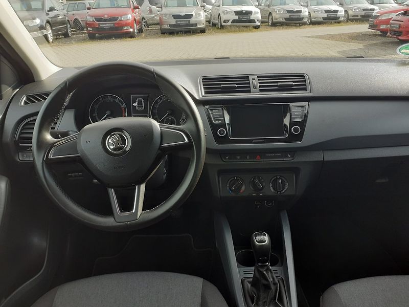 Škoda Fabia (2019) 1.0 MPI 55 Kw - fotka 9 z 33
