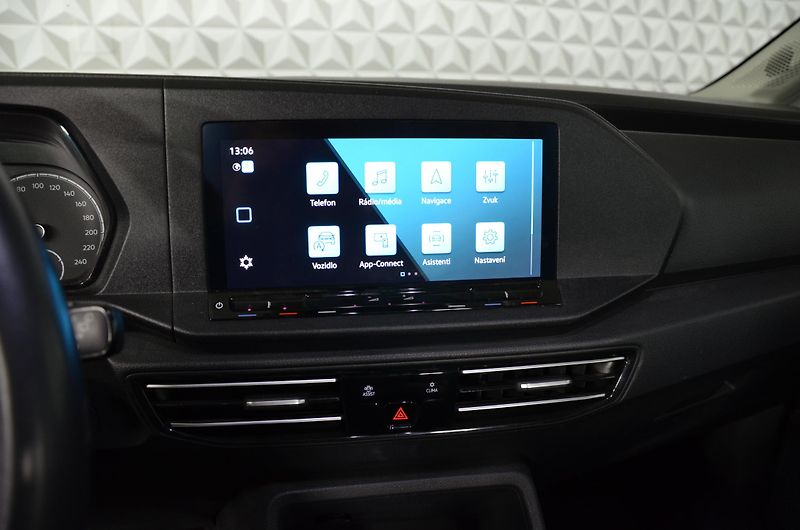 Volkswagen Caddy (2023) 2.0TDI 75 Life 5d - fotka 16 z 19