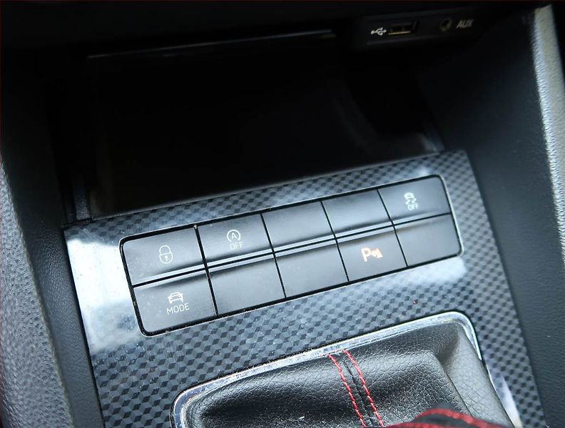 Škoda Octavia (2013) RS 2.0 TDI, Serv.kniha, Xenony - fotka 18 z 19