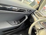 Škoda Superb (2023) L&K 2.0TDI 147kW DSG 4x4 TAŽNÉ - náhled 11