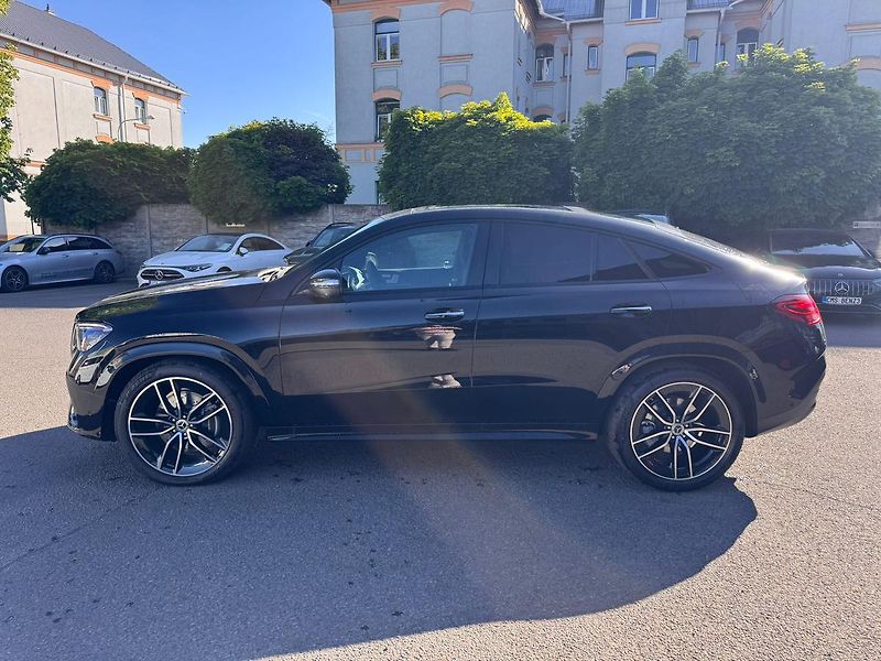 Mercedes-Benz GLE (2026) 300 d 4MATIC kupé - fotka 4 z 25