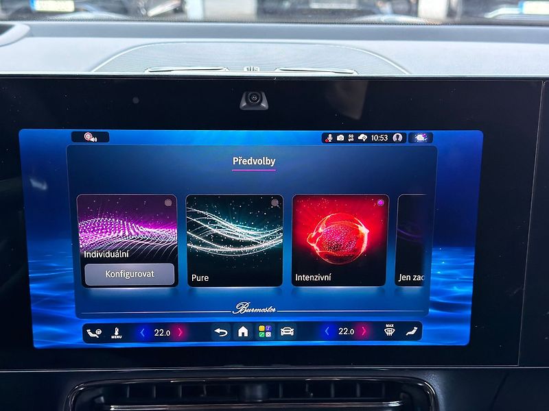 Mercedes-Benz GLB 350 4MATIC s techonologií - fotka 30 z 34